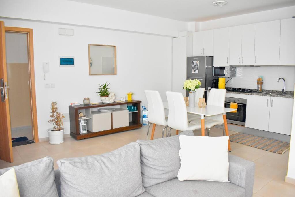 Modern - Luxury Rooftop 2 Bedroom 500 M From Beach Santa Maria Eksteriør billede
